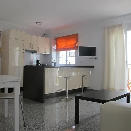 Apartamentos Jimmy 2 Nerja Exterior photo